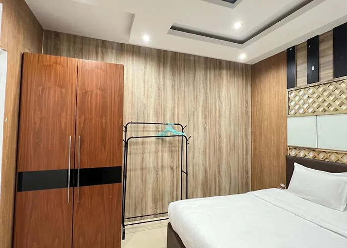 25 Immergrun House * Żebbuġ