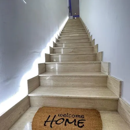 Homestay 25 Immergrun House